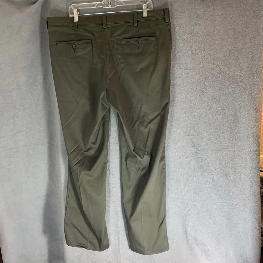 Dockers Pants Men 40x32 Dark Gray Straight Fit Business Casual Church Wedding